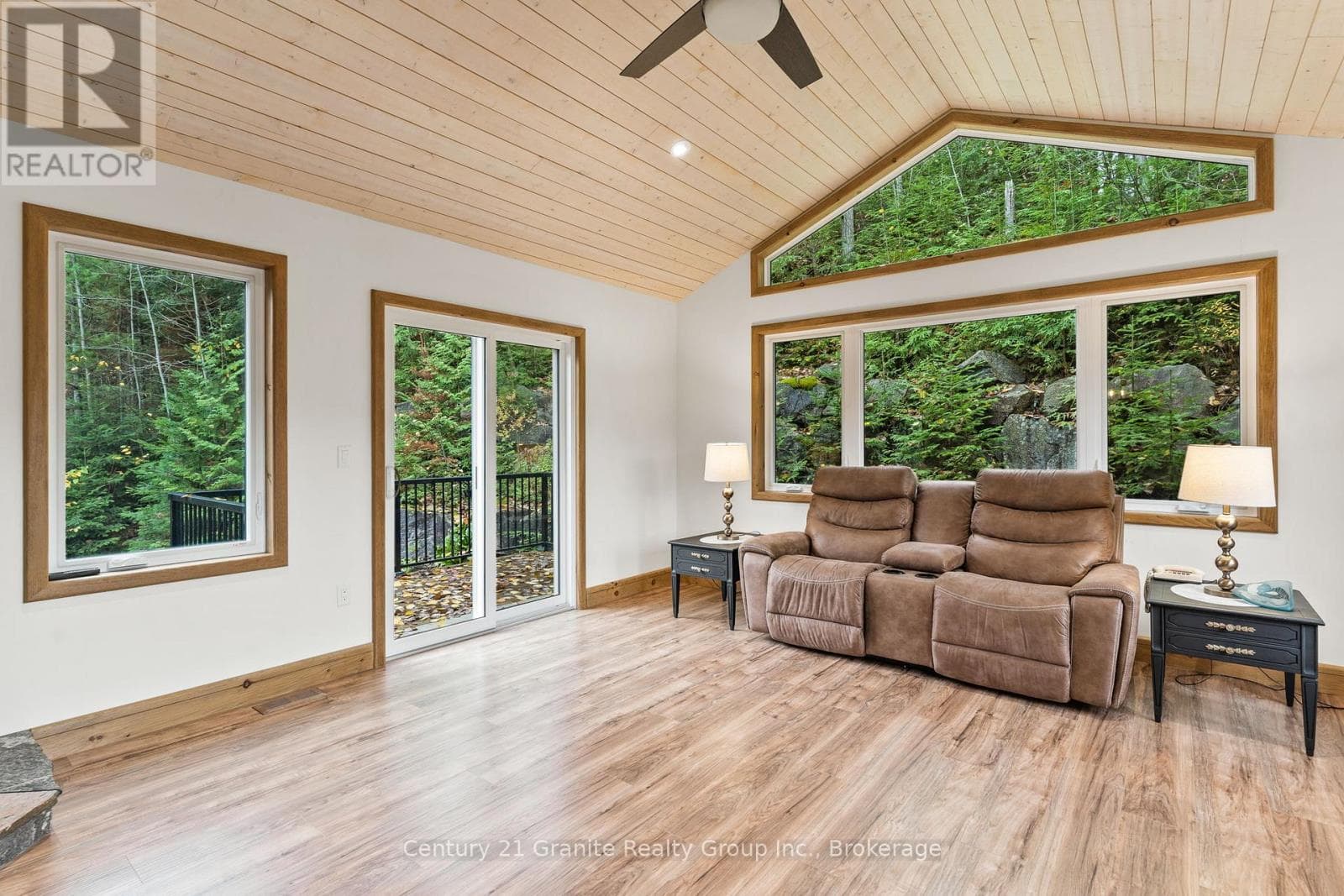 1526 CURRY ROAD, OnePoint — photo 3