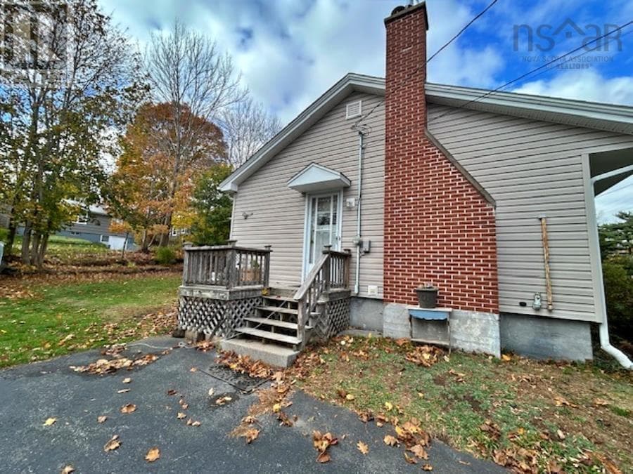 169 Crescent Street, NSAR — photo 3