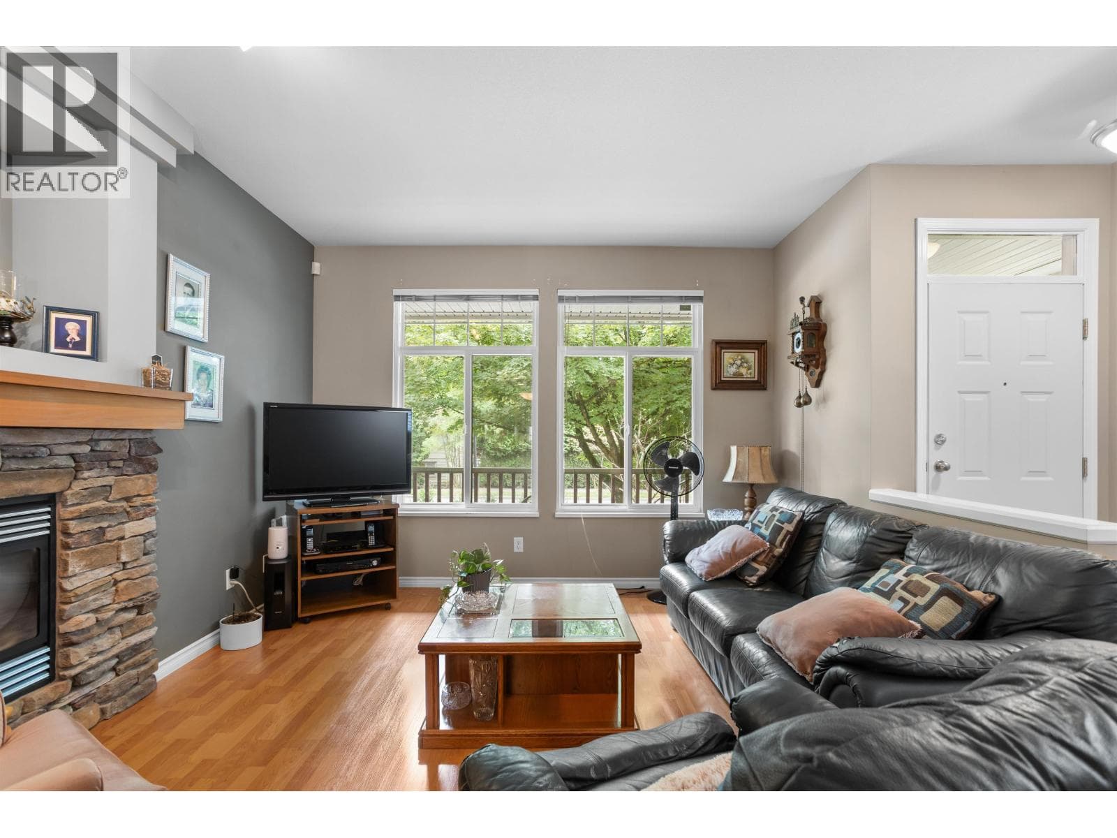 23635 DEWDNEY TRUNK ROAD — photo 2