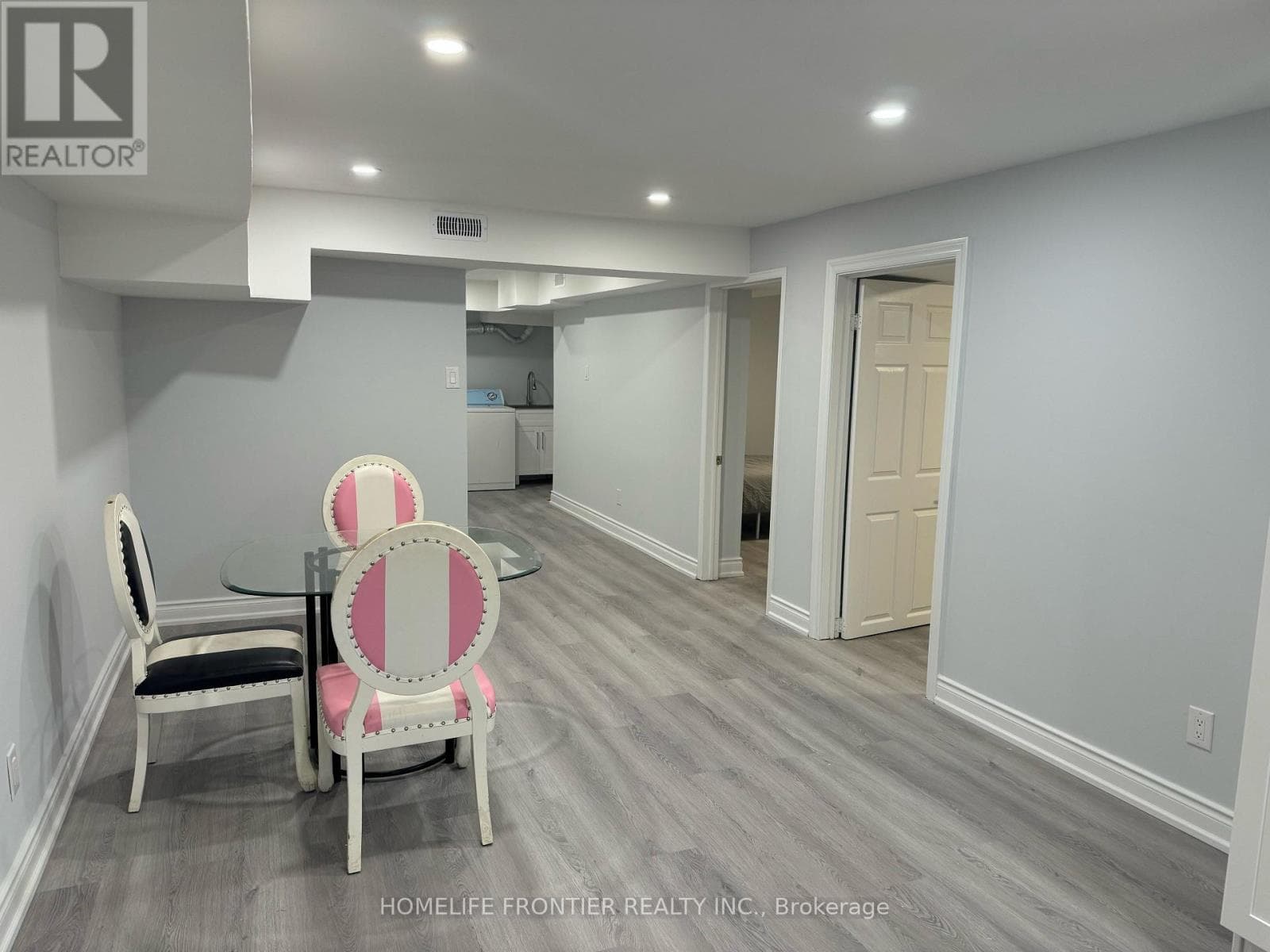 BSMT - 23 SADDLEWOOD COURT, Toronto — photo 2