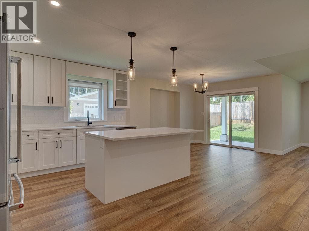 1100 CELIA CRESCENT, Greater Vancouver — photo 4