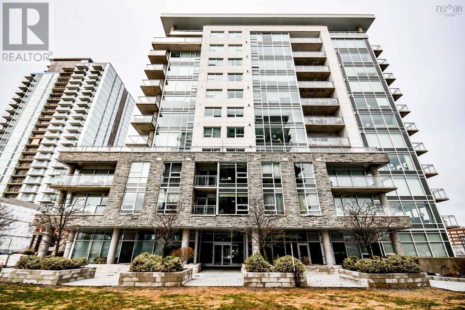 405 31 KINGS WHARF PLAZA in DARTMOUTH