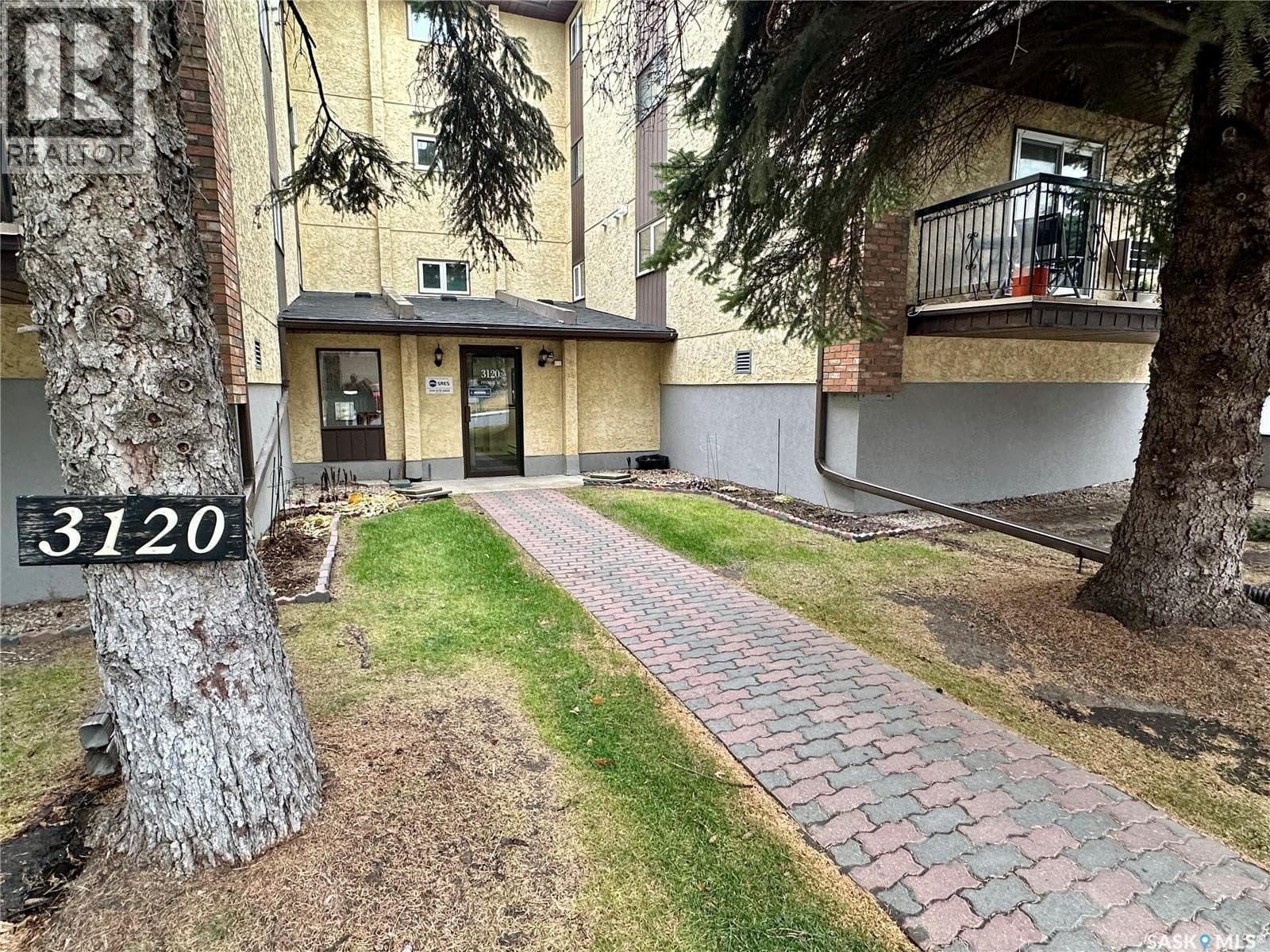 101 3120 Louise STREET E in Nutana S.C