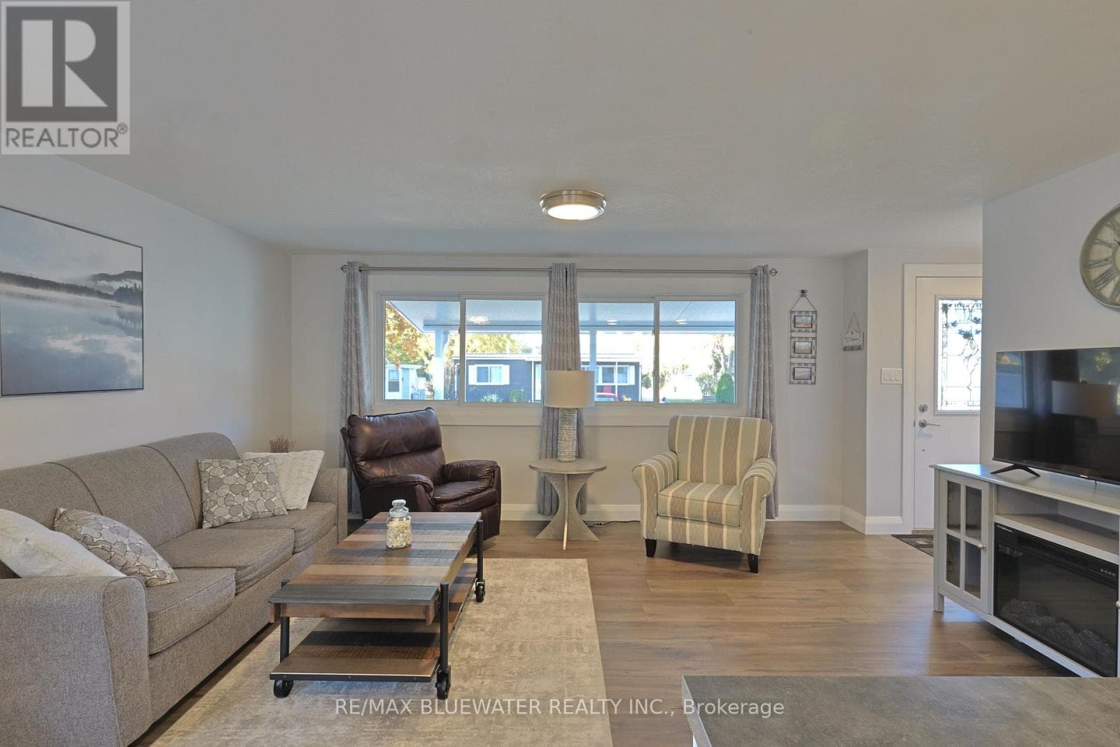 79 PEBBLE BEACH PARKWAY, London and St. Thomas — photo 3
