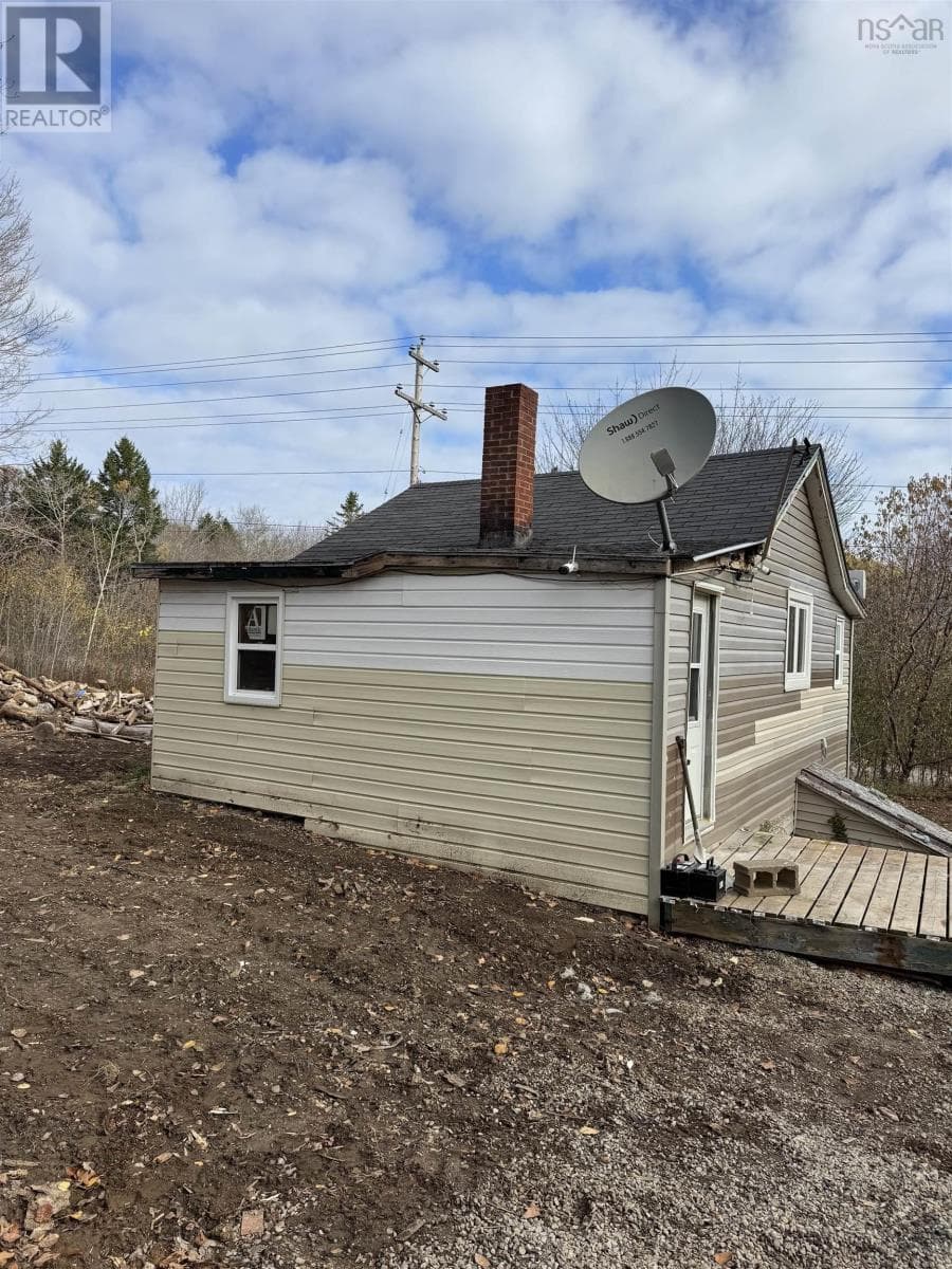 91 UPPER CROSS ROAD, NSAR — photo 3