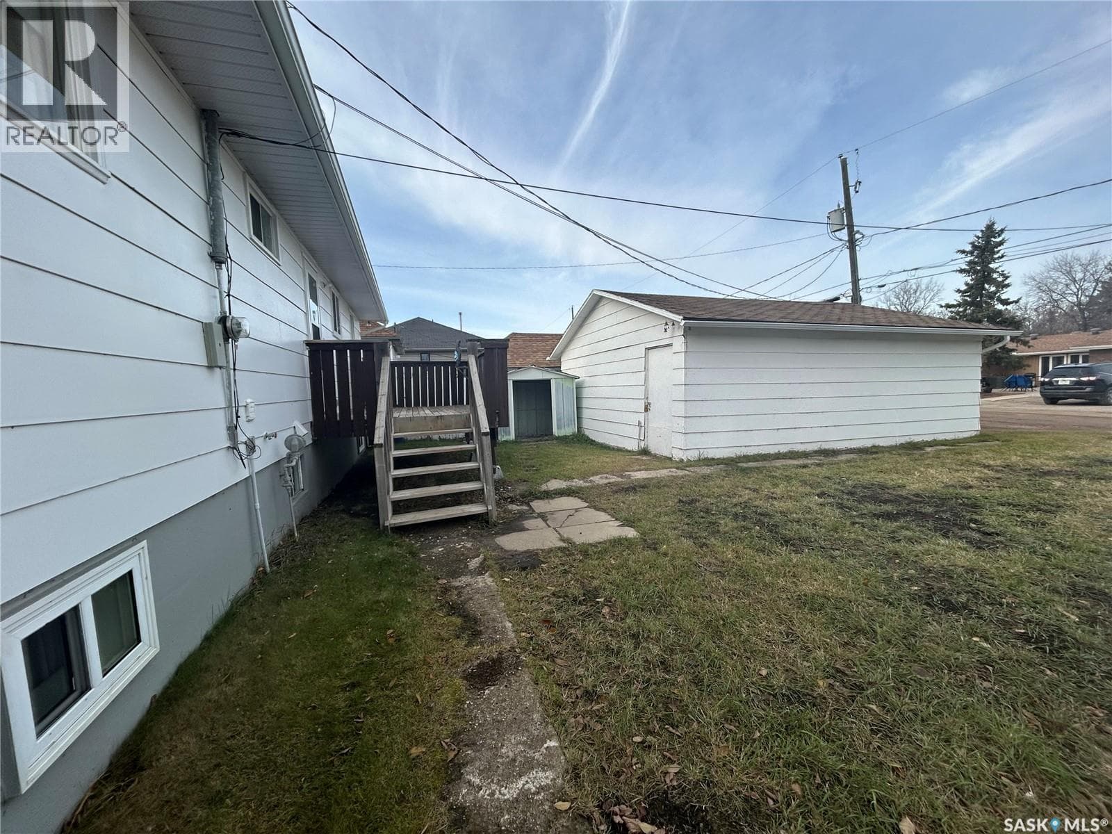 1111 100th AVENUE, Saskatchewan — photo 4