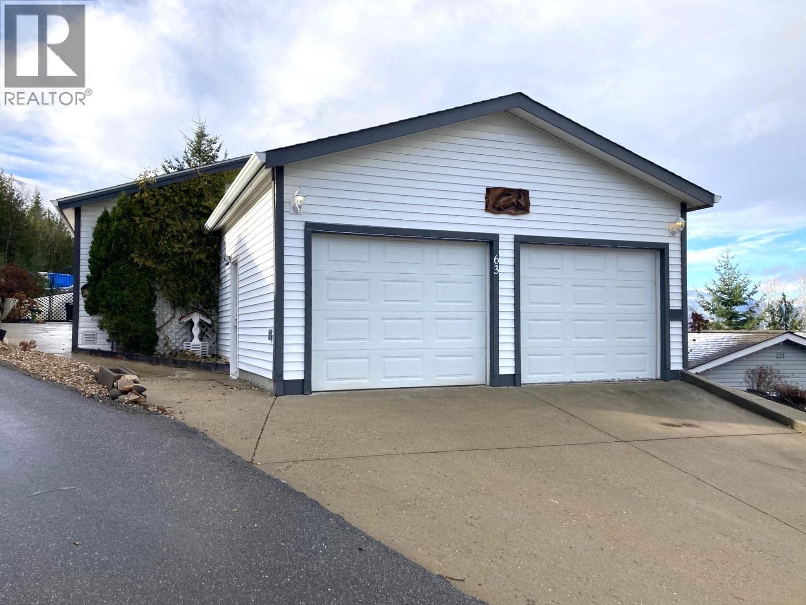 1510 TRANS CANADA HIGHWAY UNIT 63, Interior REALTORS® — photo 2