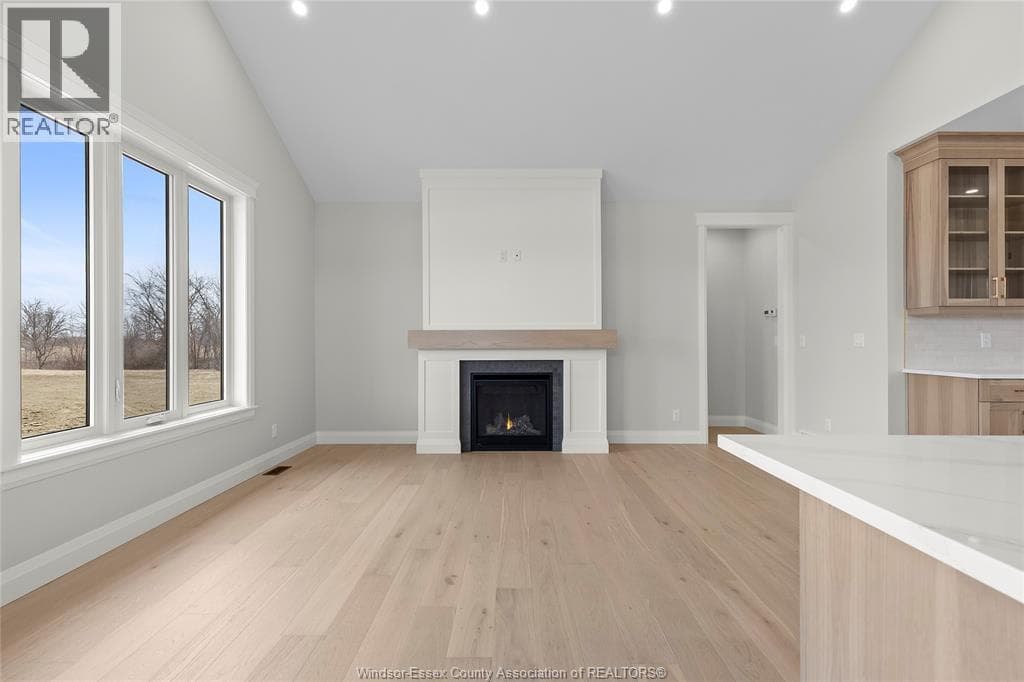 510 ORSINI, Windsor — photo 5