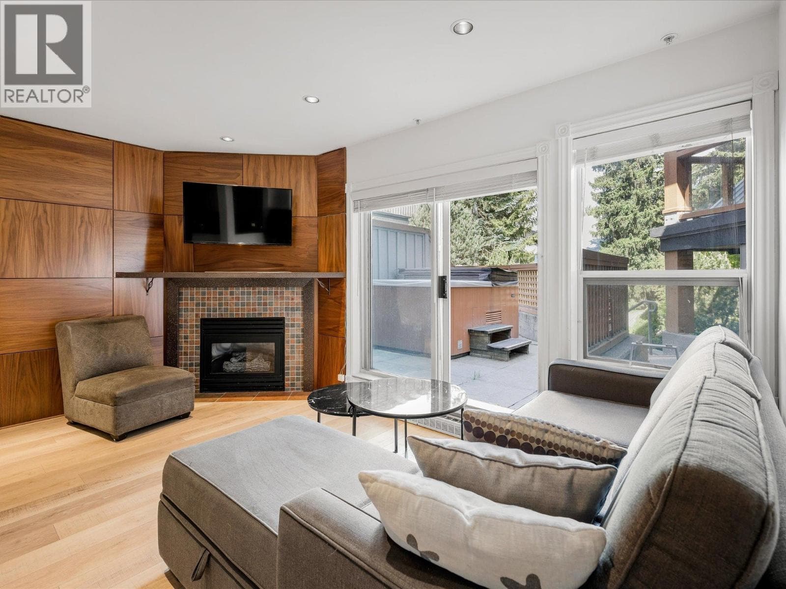 98 4388 NORTHLANDS BOULEVARD, Greater Vancouver — photo 2