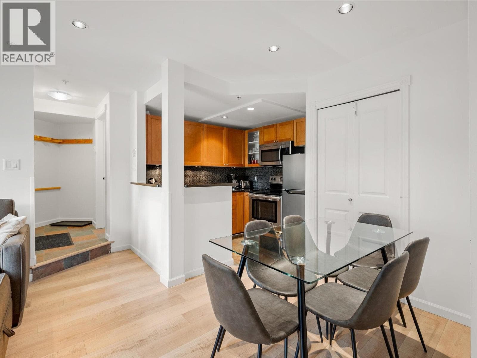 98 4388 NORTHLANDS BOULEVARD, Greater Vancouver — photo 4