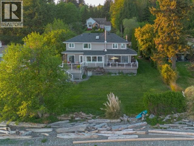 8745 PATRICIA ROAD, Powell River — photo 3