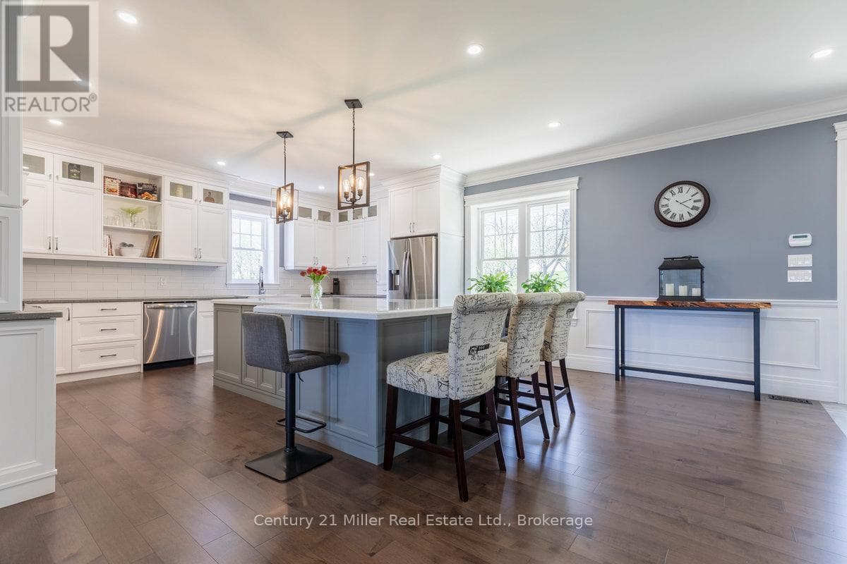 5583 3RD LINE ROAD, Oakville-Milton — photo 4