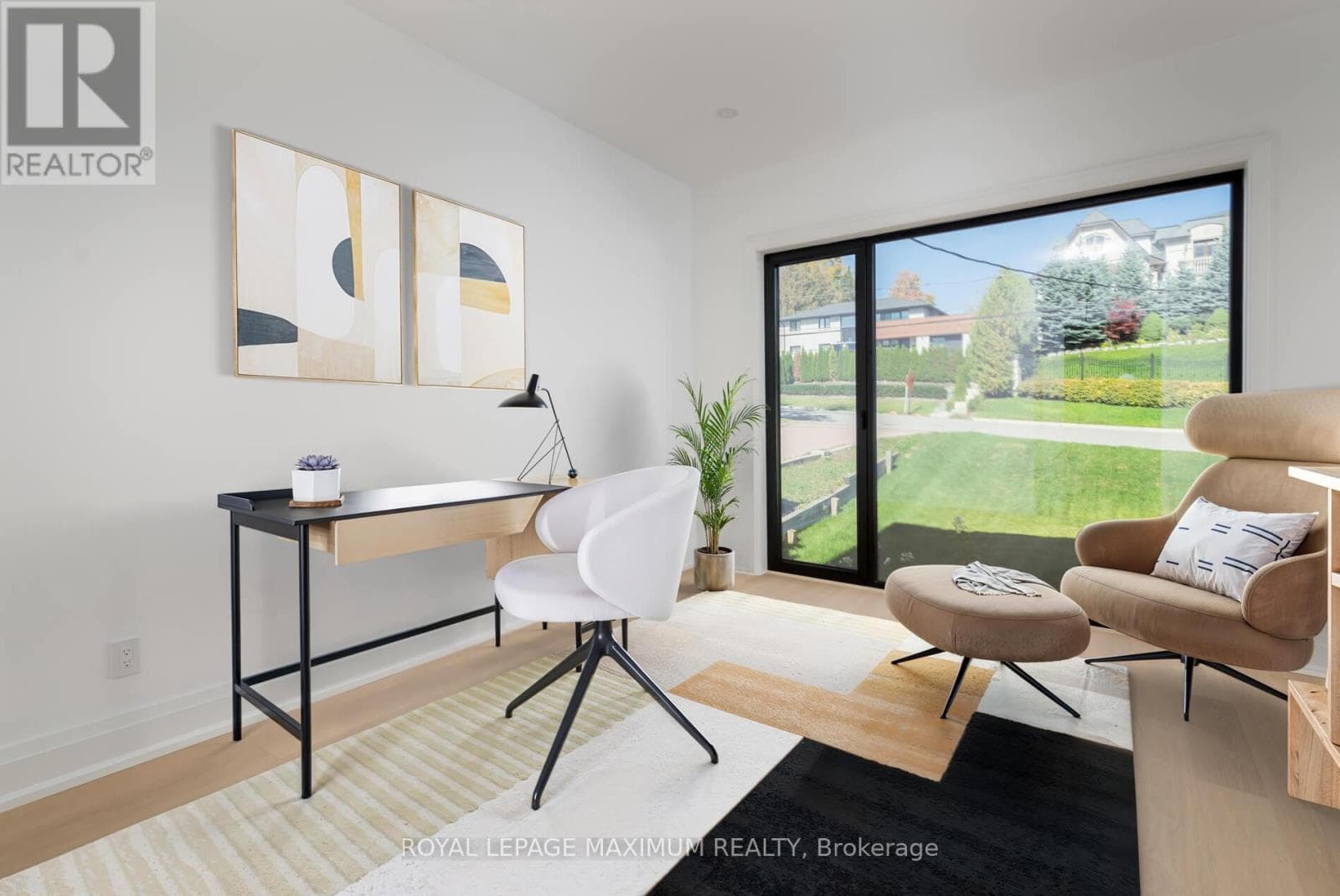 67 DAVIDSON DRIVE in Woodbridge Centre