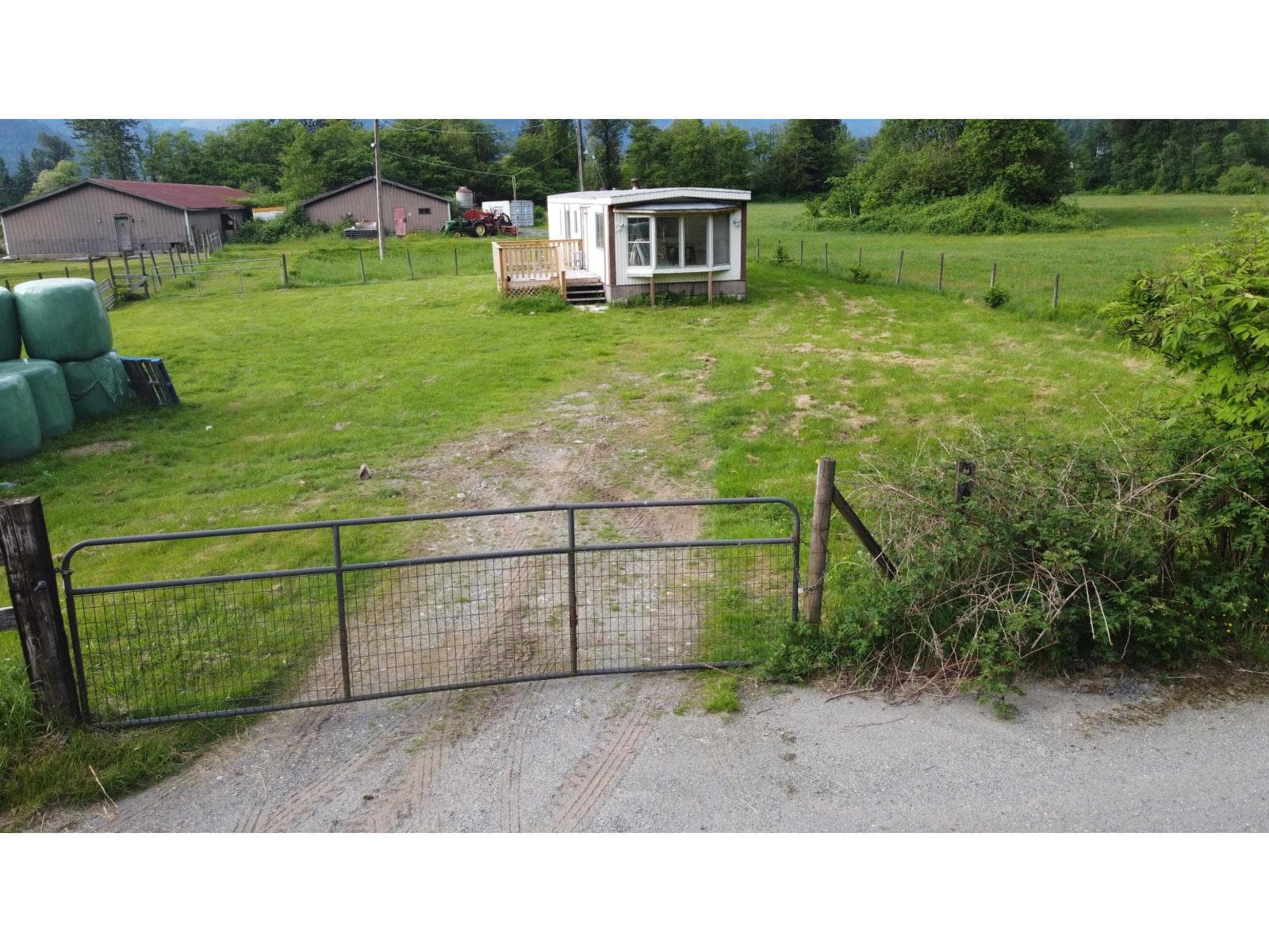 58661 DENT ROAD, Laidlaw, Chilliwack — photo 3