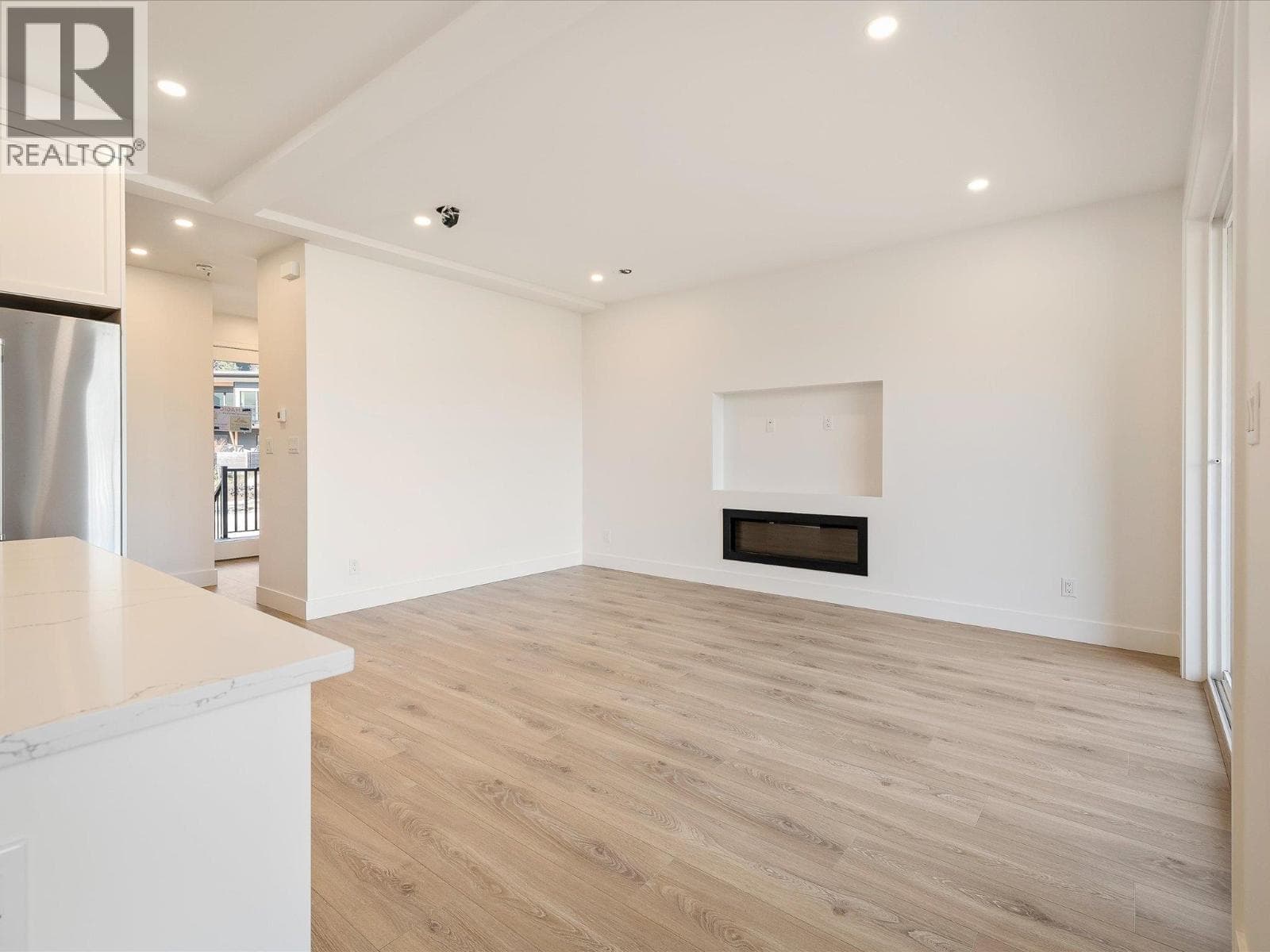 1005 PHARE CRESCENT, Greater Vancouver — photo 3