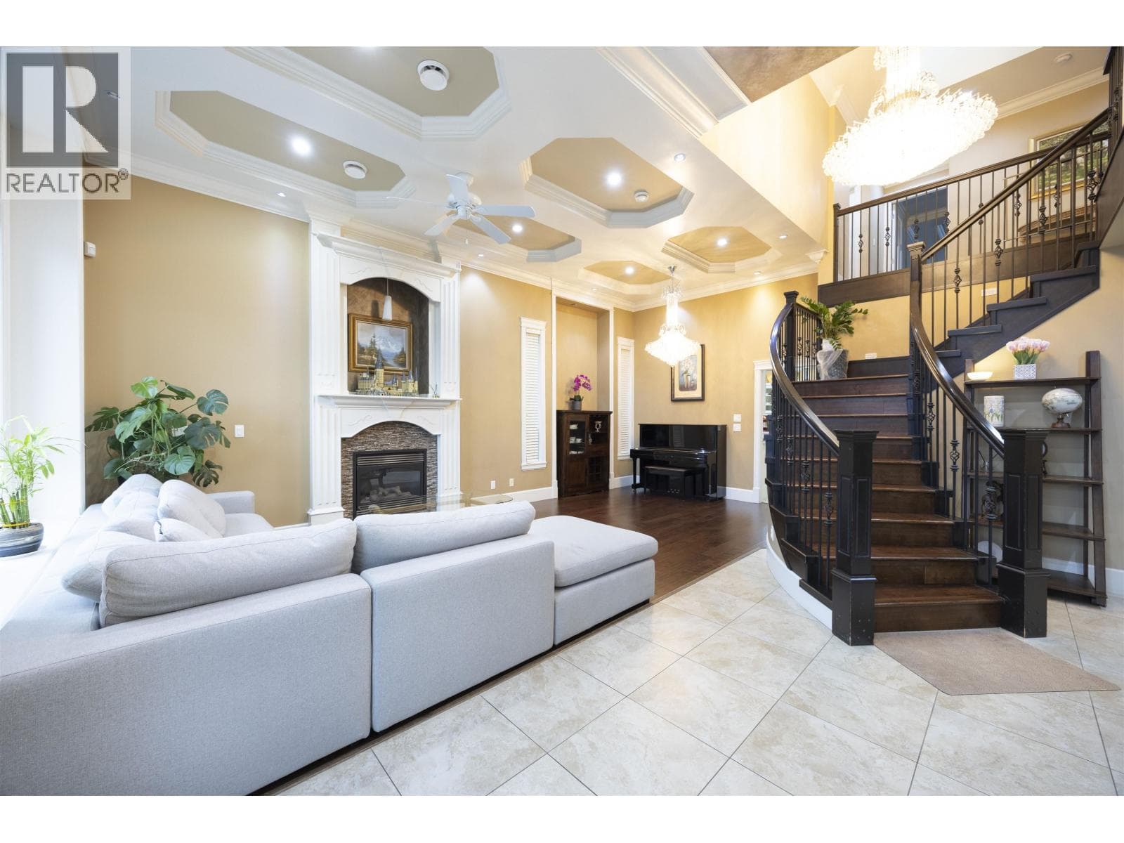 913 QUADLING AVENUE, Greater Vancouver — photo 3