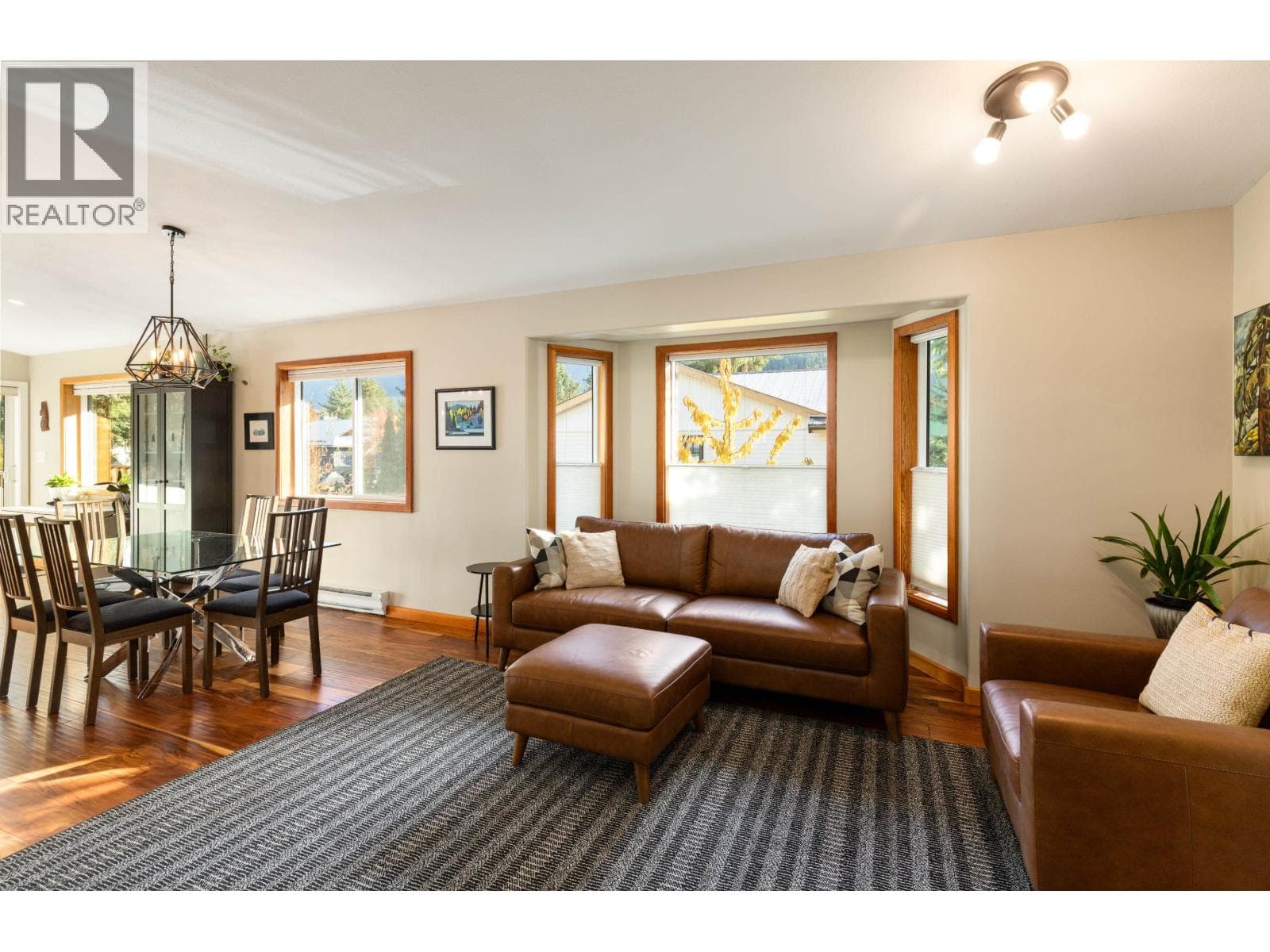7386 LAUREL STREET, Greater Vancouver — photo 2