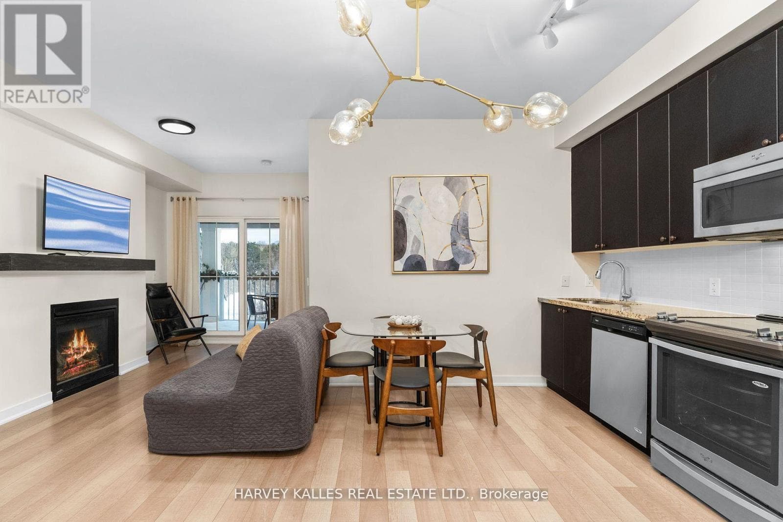 416 - 40 HORSESHOE BOULEVARD, Toronto — photo 5