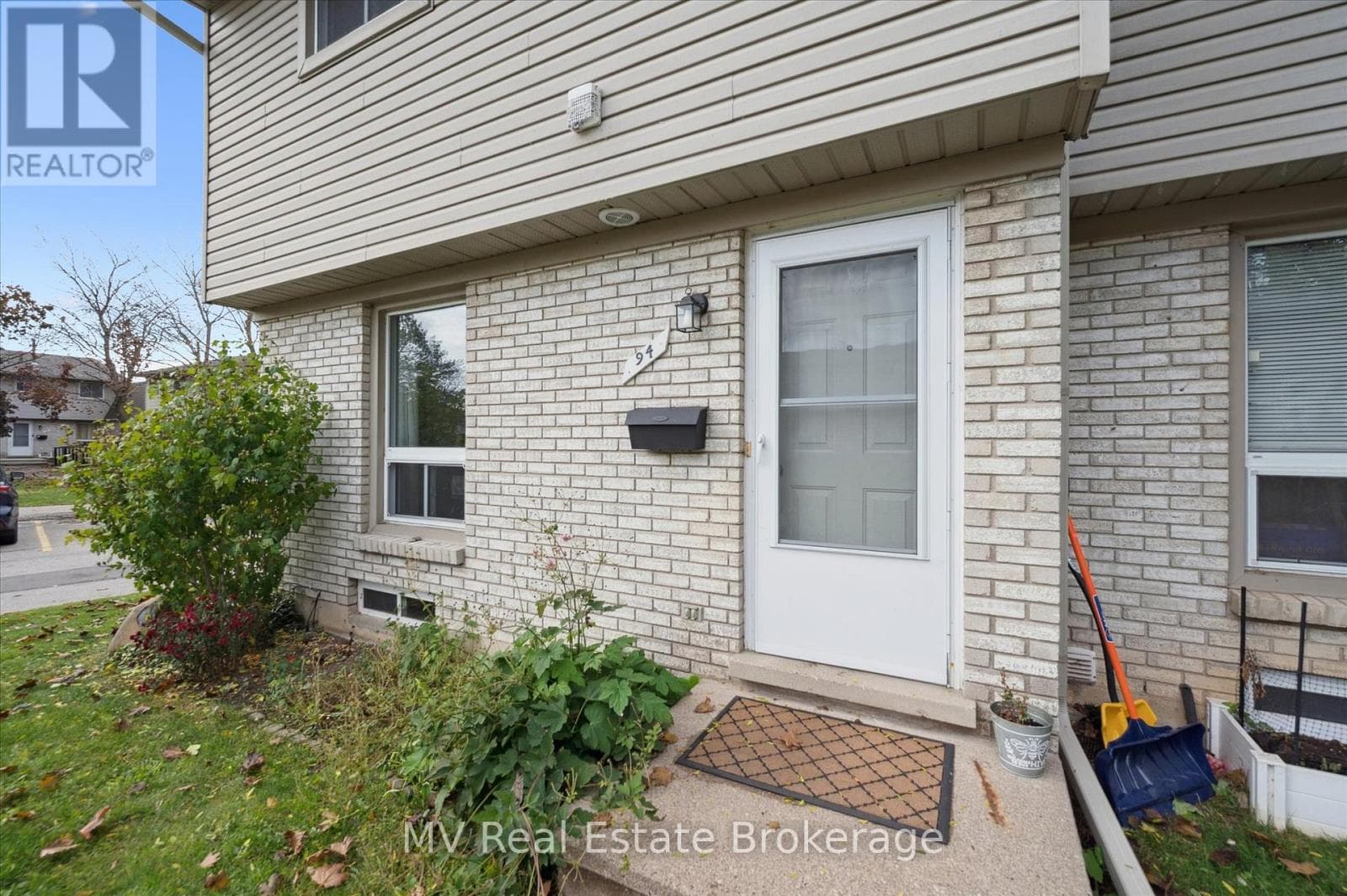 94 - 700 PAISLEY ROAD, OnePoint — photo 2