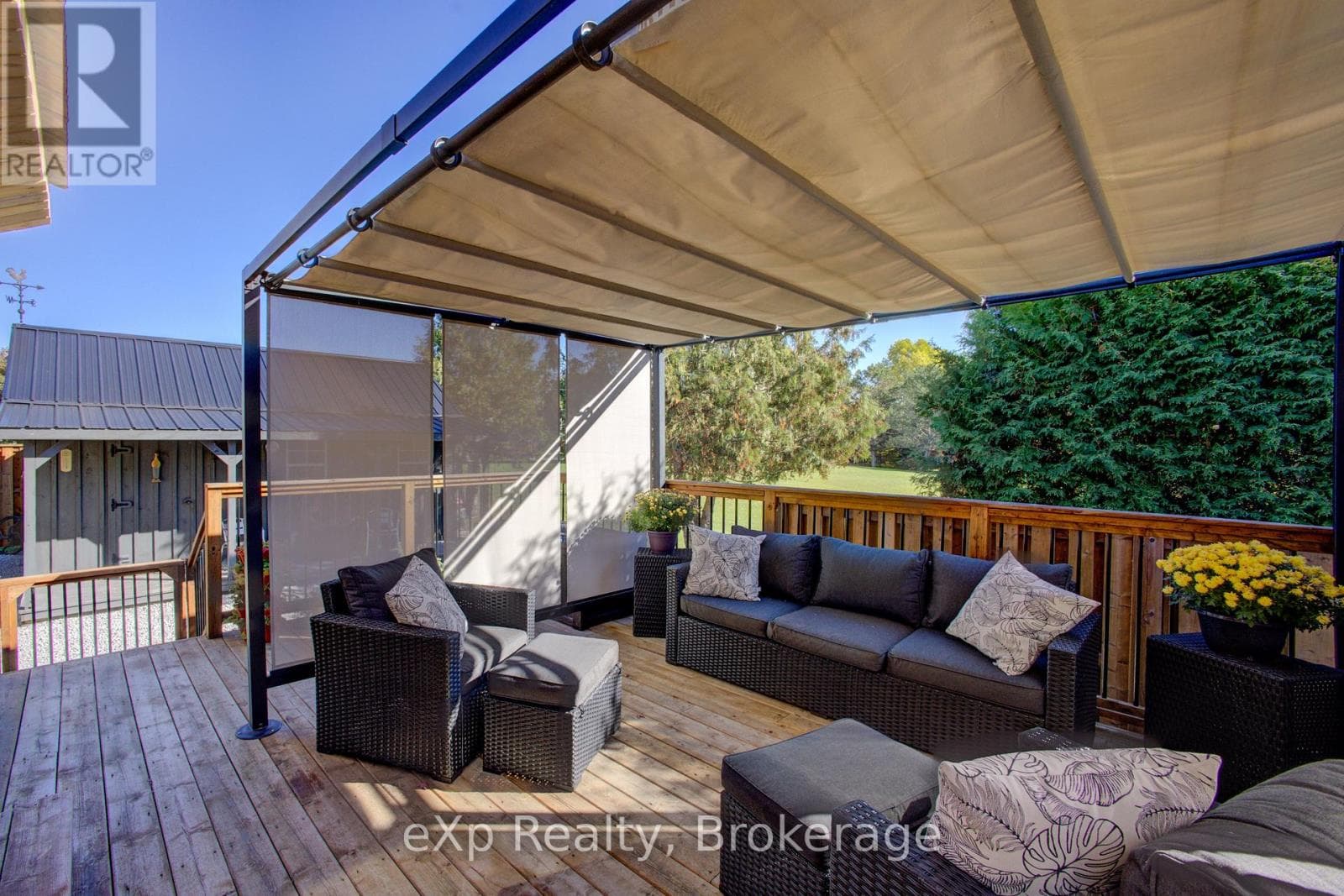 156 SPARLING STREET, OnePoint — photo 3