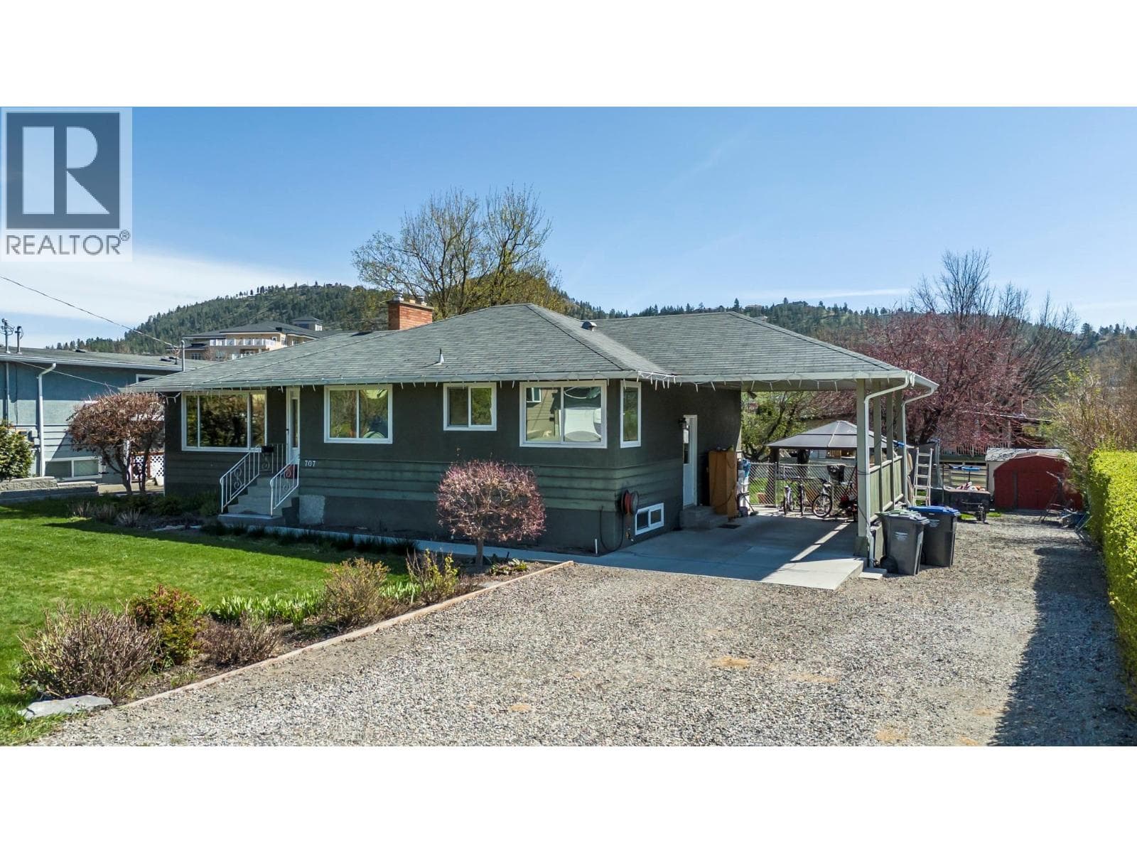 707 GLENBURN STREET, Interior REALTORS® — photo 3