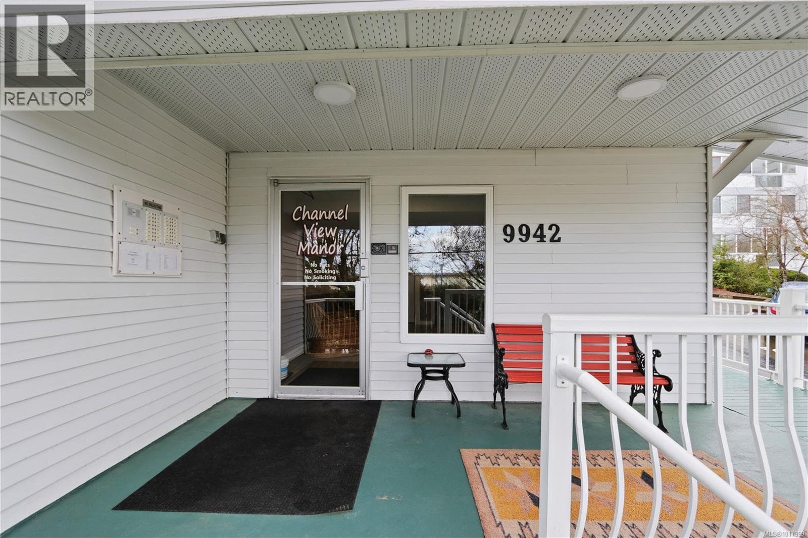 407 9942 Daniel St — photo 4