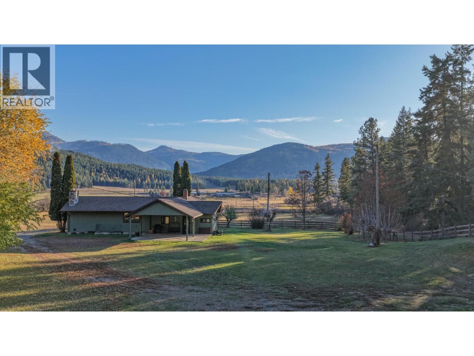 2471 Highway 6 Road, Interior REALTORS® — photo 2