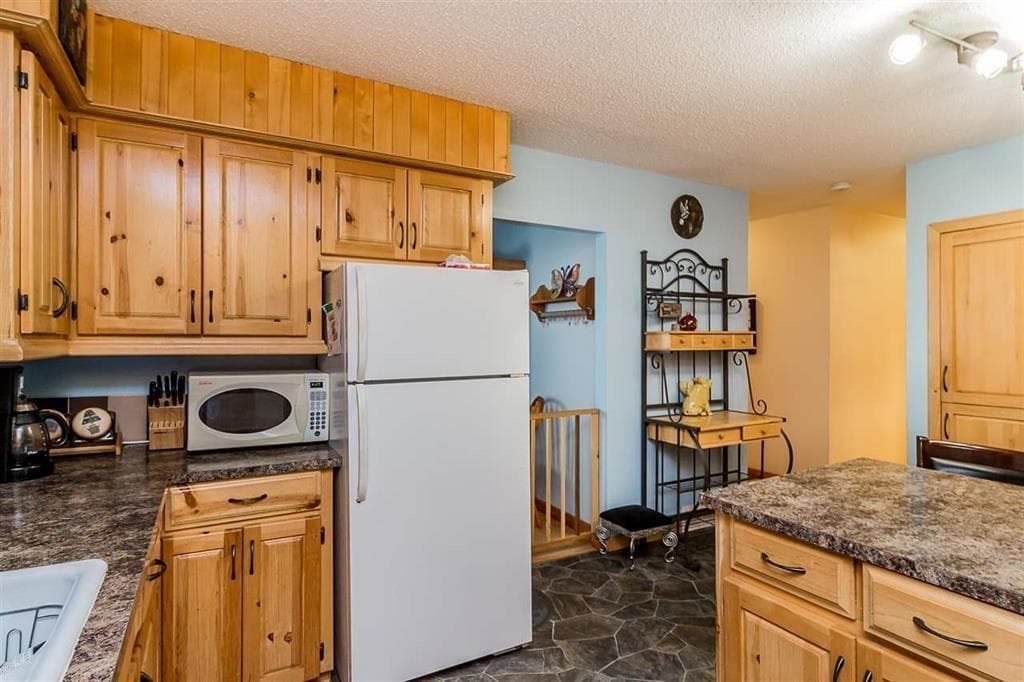 33437 GEORGE FERGUSON WAY, Fraser Valley — photo 4