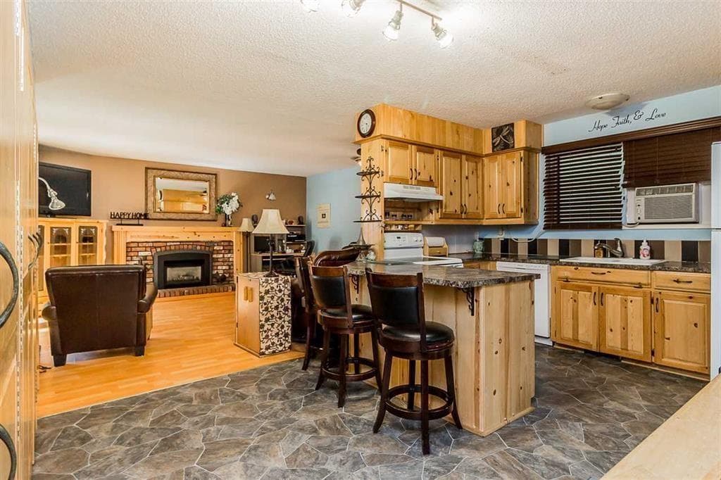 33437 GEORGE FERGUSON WAY, Fraser Valley — photo 3