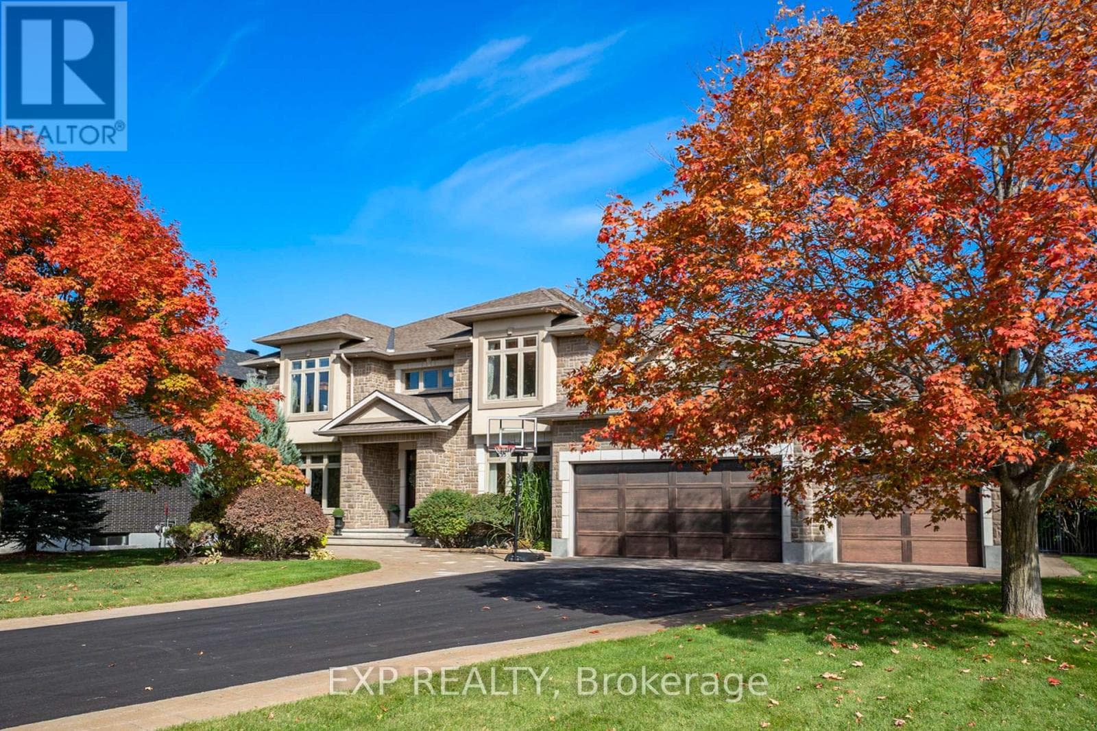 450 LOCKMASTER CRESCENT in MANOTICK