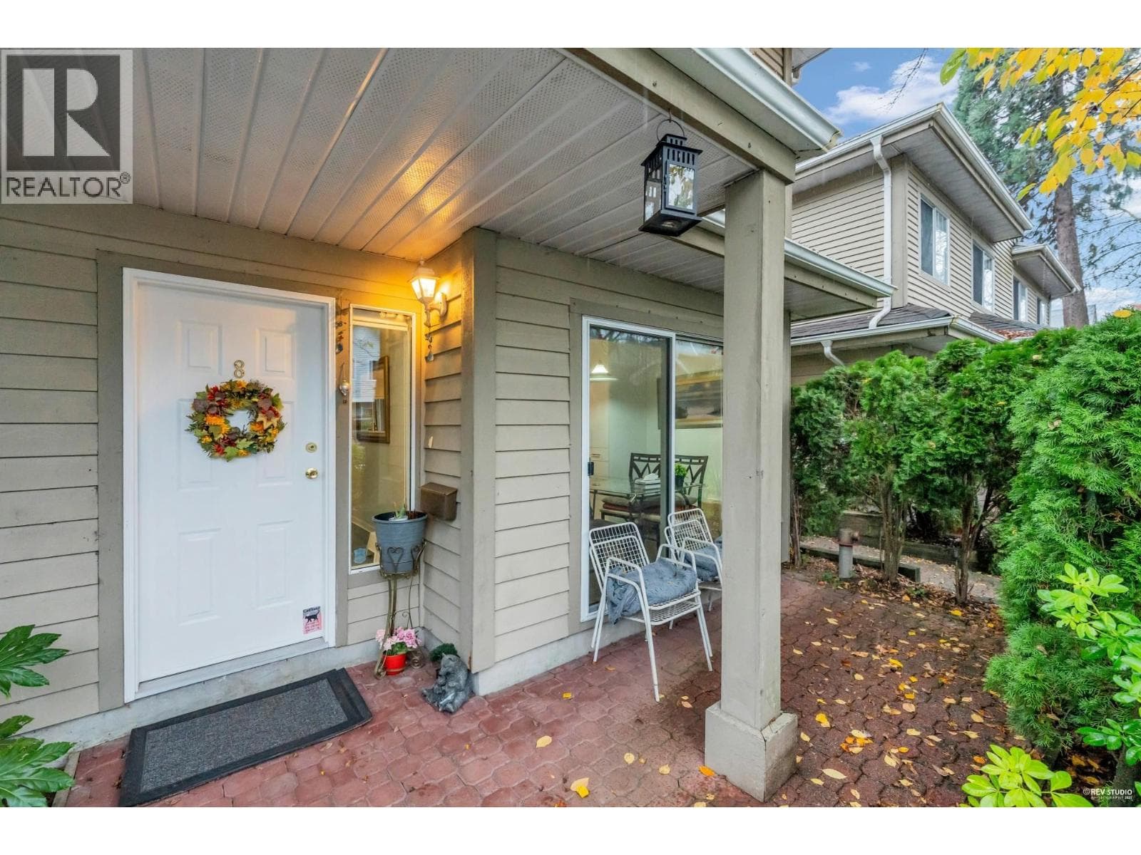 8 815 TOBRUCK AVENUE, Greater Vancouver — photo 3
