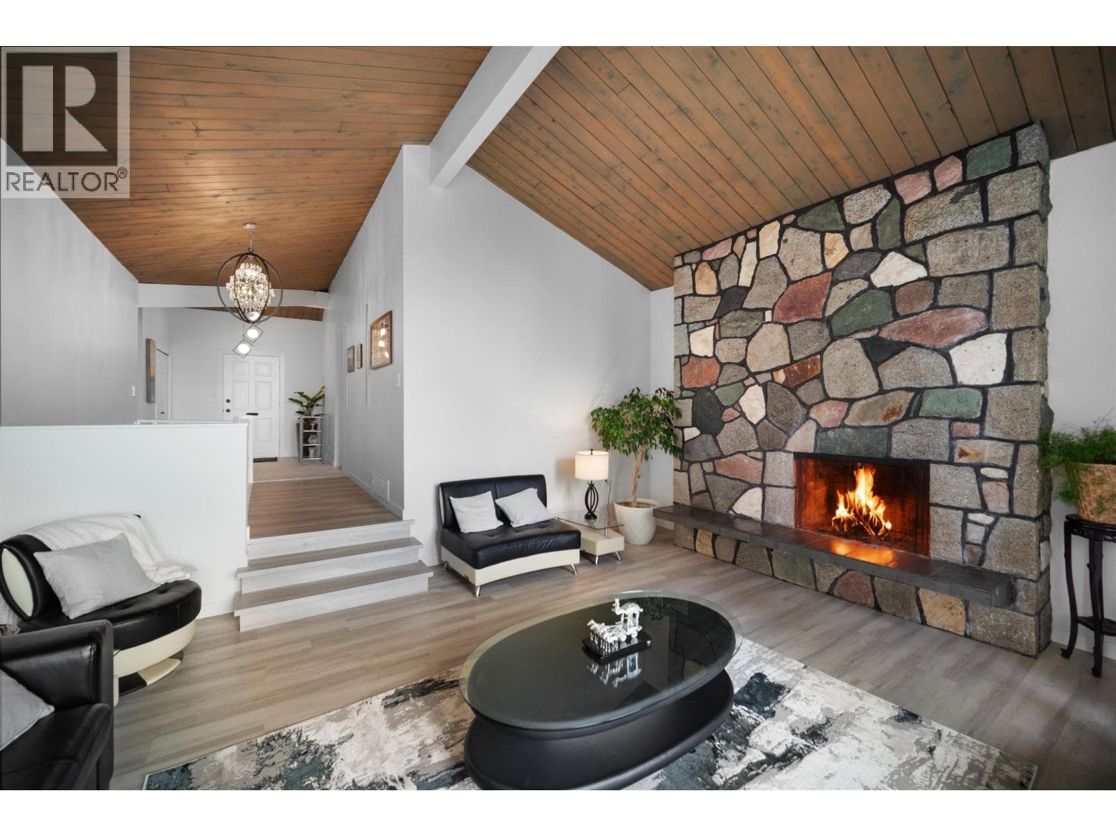 953 RANCH PARK WAY — photo 3