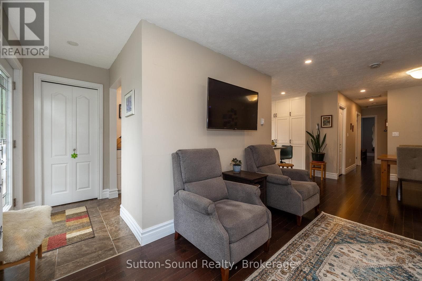 1160 12TH STREET EAST, OnePoint — photo 4