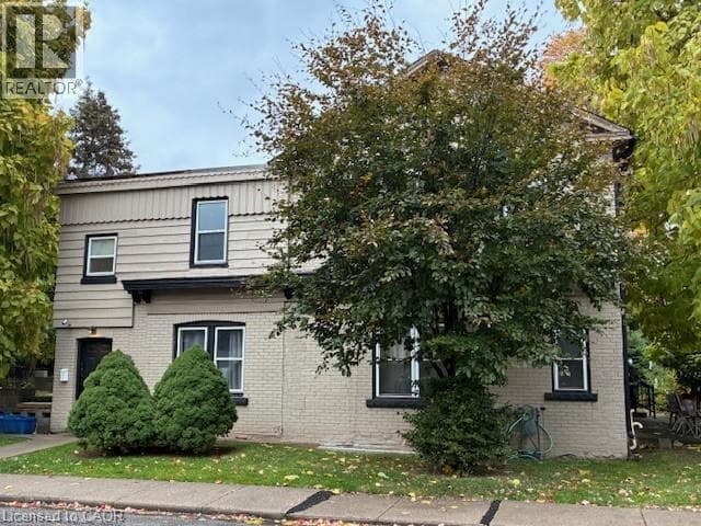 488 HUGHSON STREET NORTH in North End East