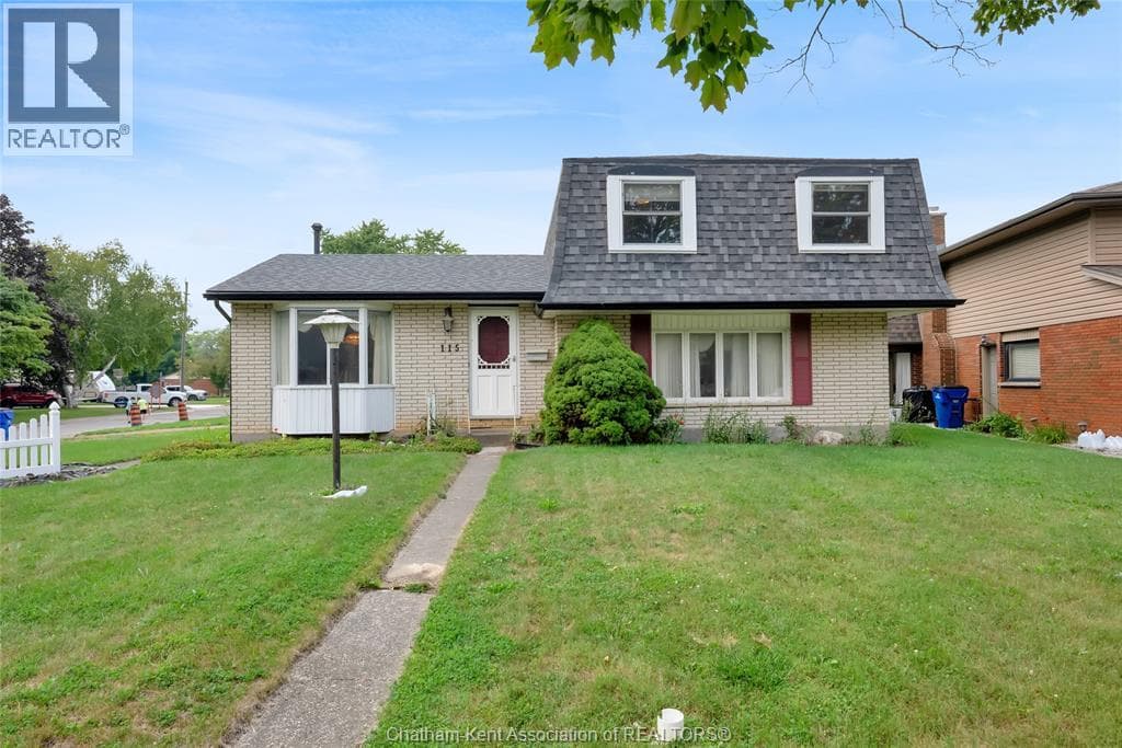 115 Parkwood DRIVE in