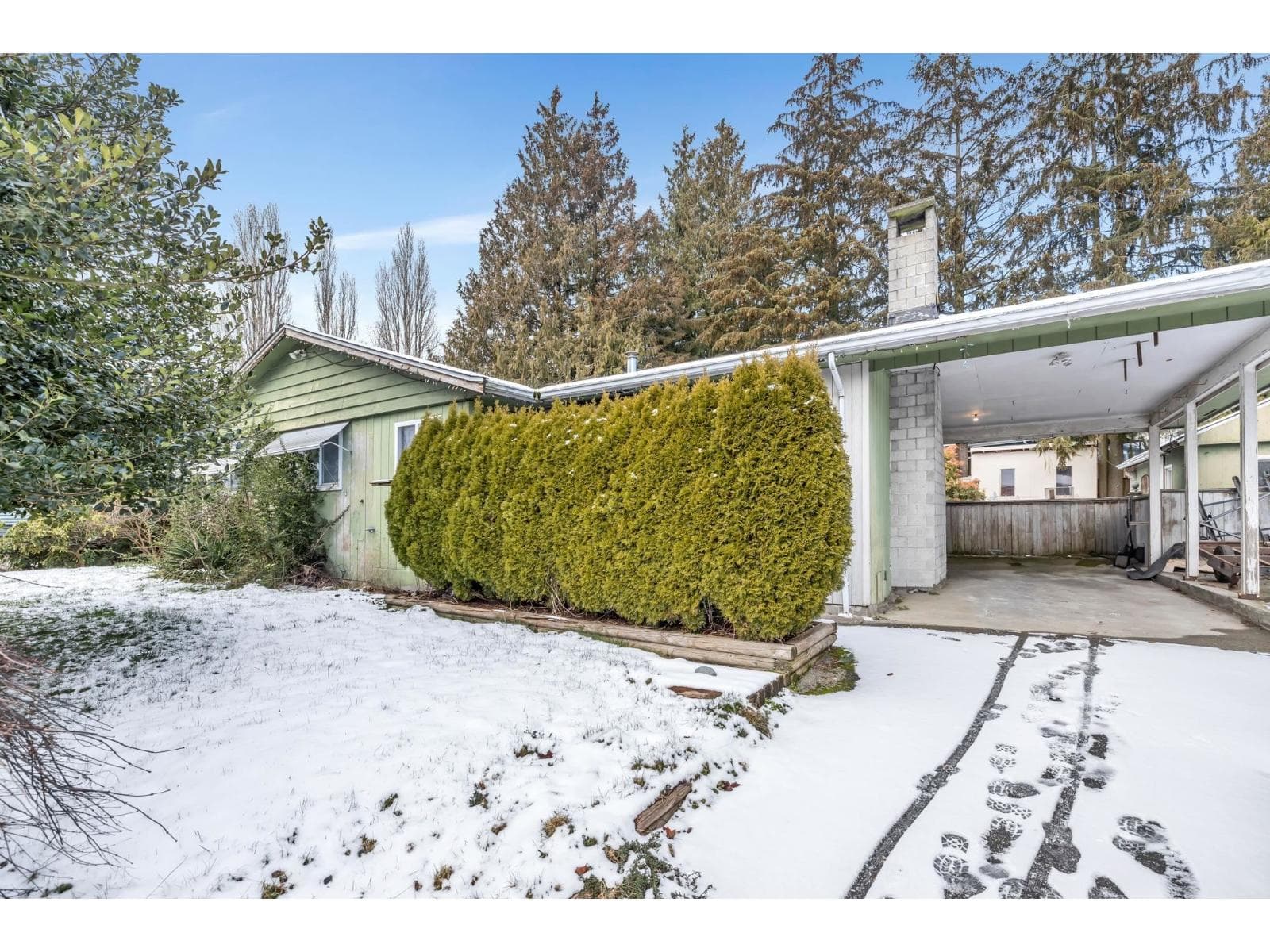 11377 77 AVENUE in Delta