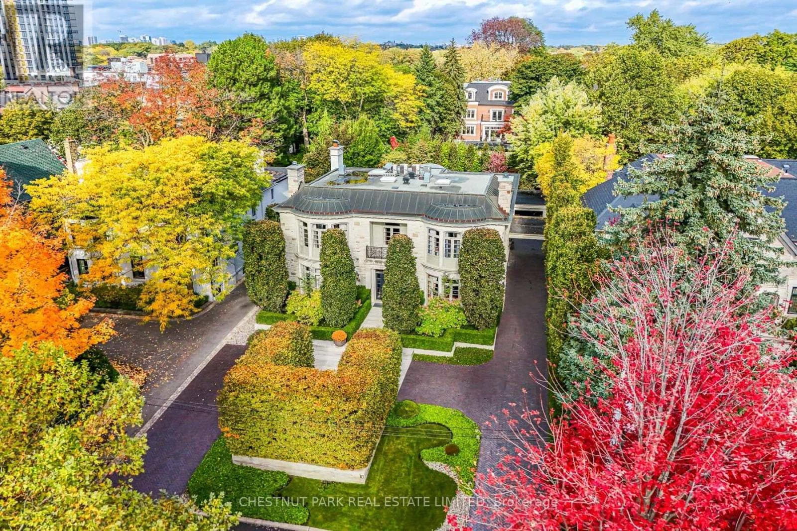 10 SHORNCLIFFE AVENUE, Toronto — photo 2