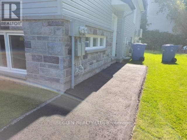 808-810 POWERS STREET, Cornwall — photo 2