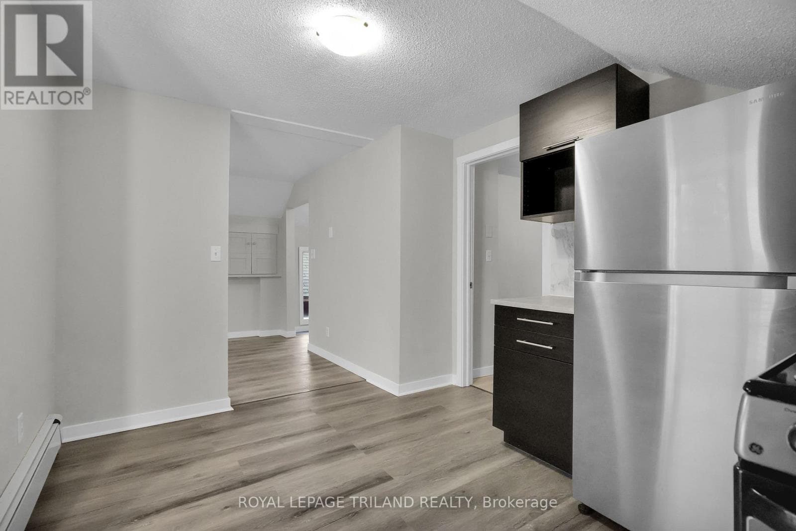 784 LITTLE GREY STREET — photo 5