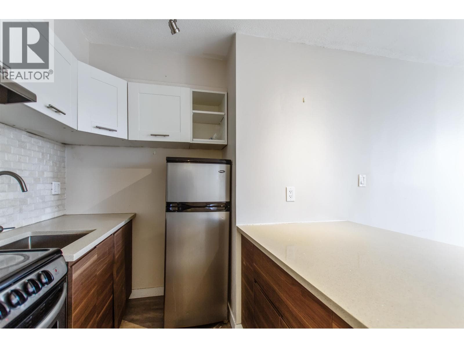 308 1250 BURNABY STREET, Greater Vancouver — photo 3