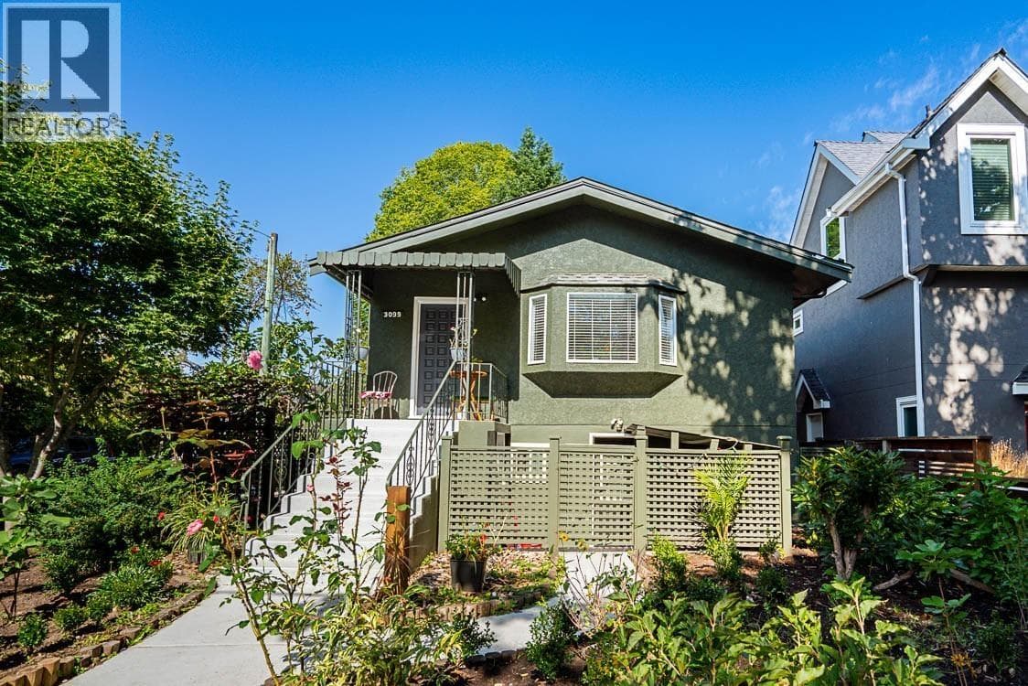 3099 WEST 6TH AVENUE in Kitsilano