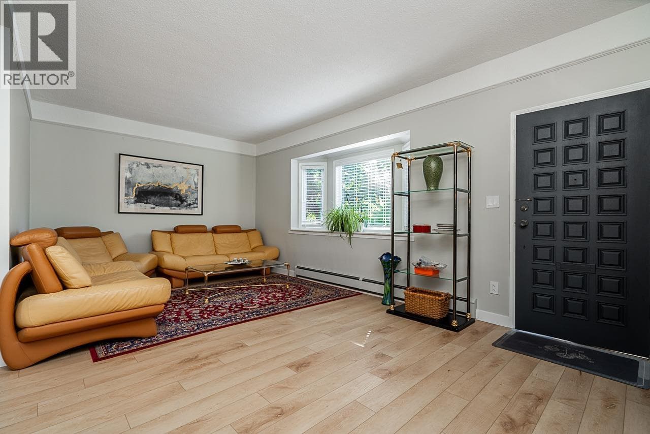 3099 WEST 6TH AVENUE — photo 3