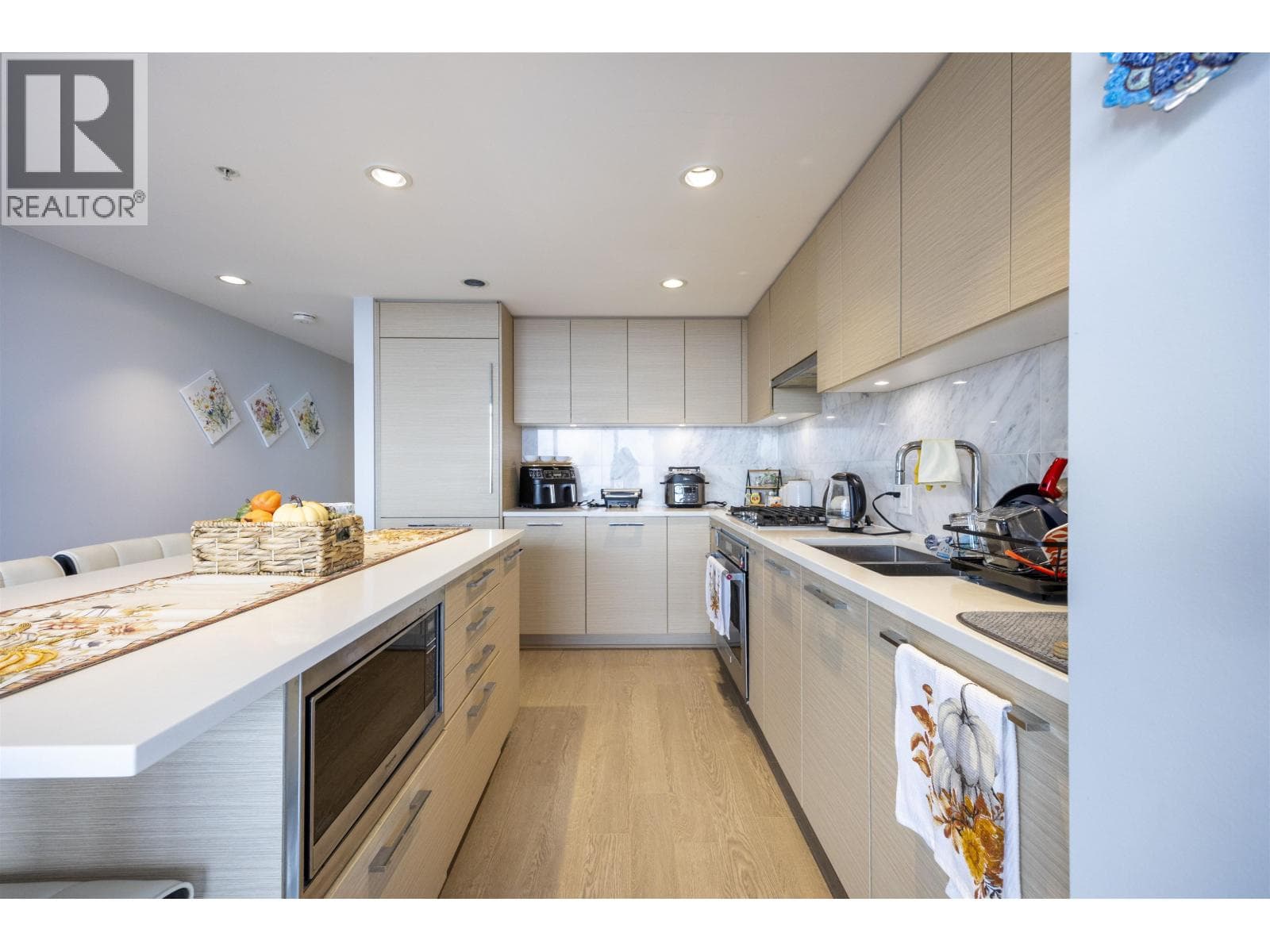 3006 6700 DUNBLANE AVENUE, Greater Vancouver — photo 3