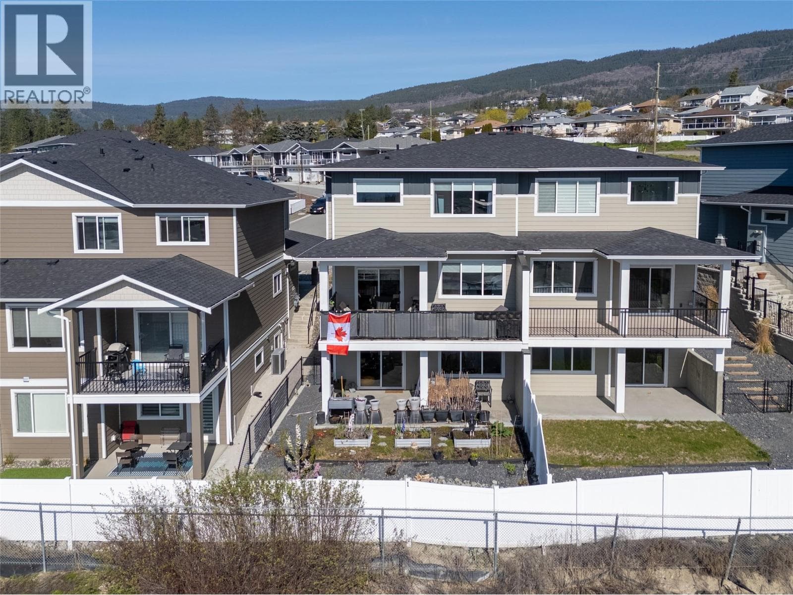 2353 HAWKS BOULEVARD — photo 3