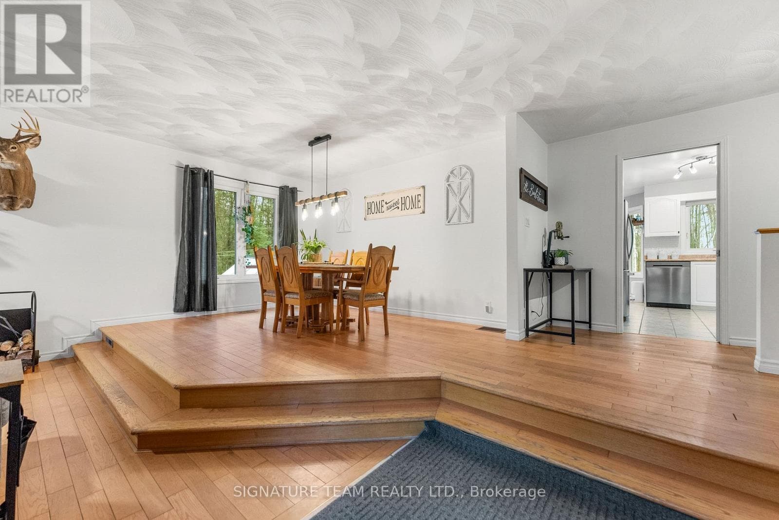 165 SUFIAN STREET, Renfrew County — photo 4