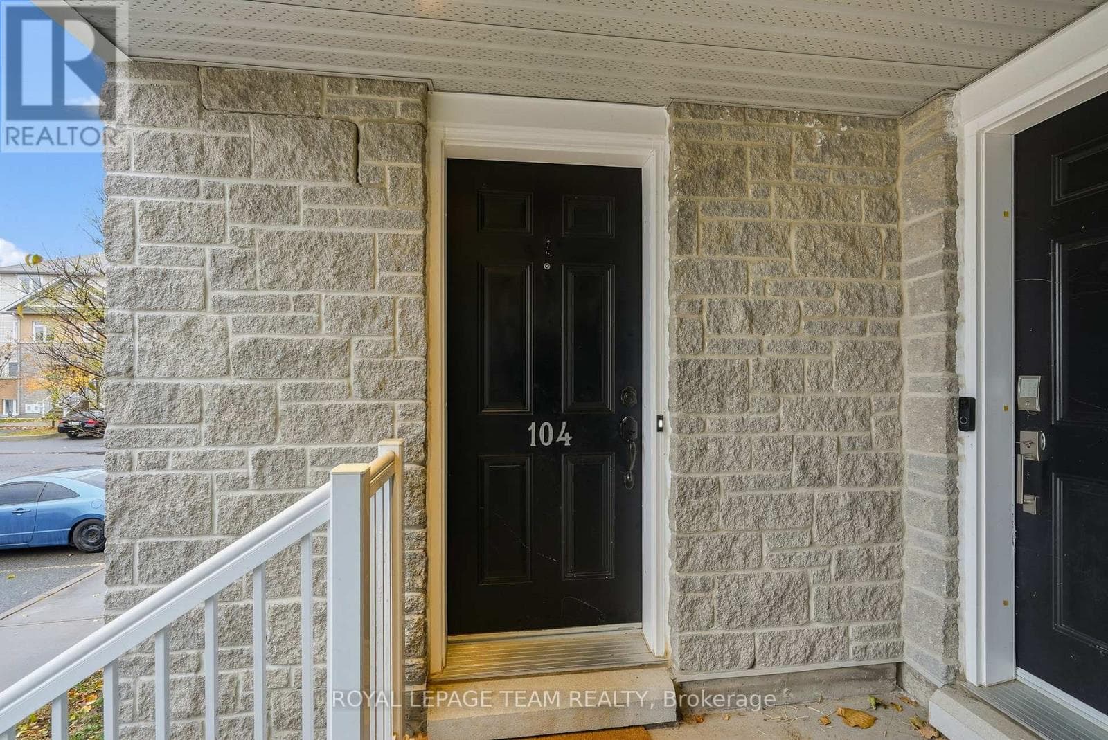 104 FIR LANE, Ottawa — photo 4