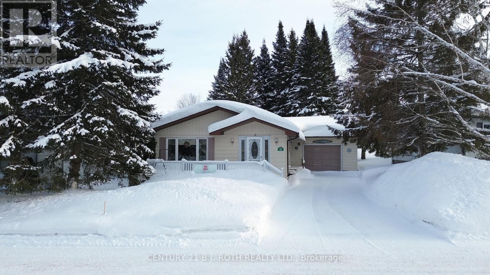 62 TAMARACK DRIVE, Toronto — photo 2