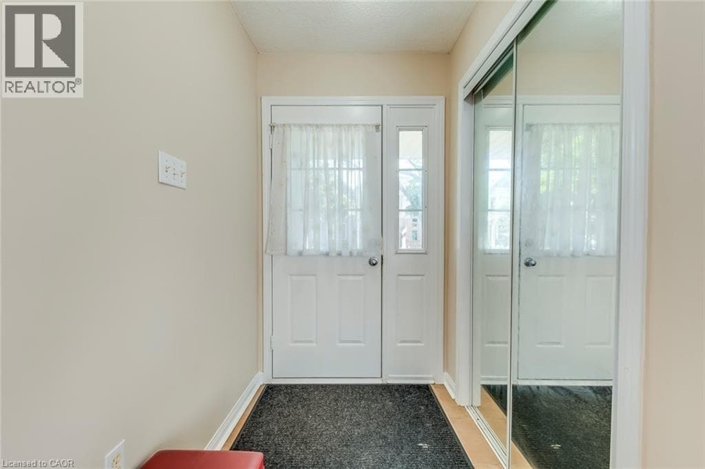 2218 SHADETREE AVENUE — photo 4