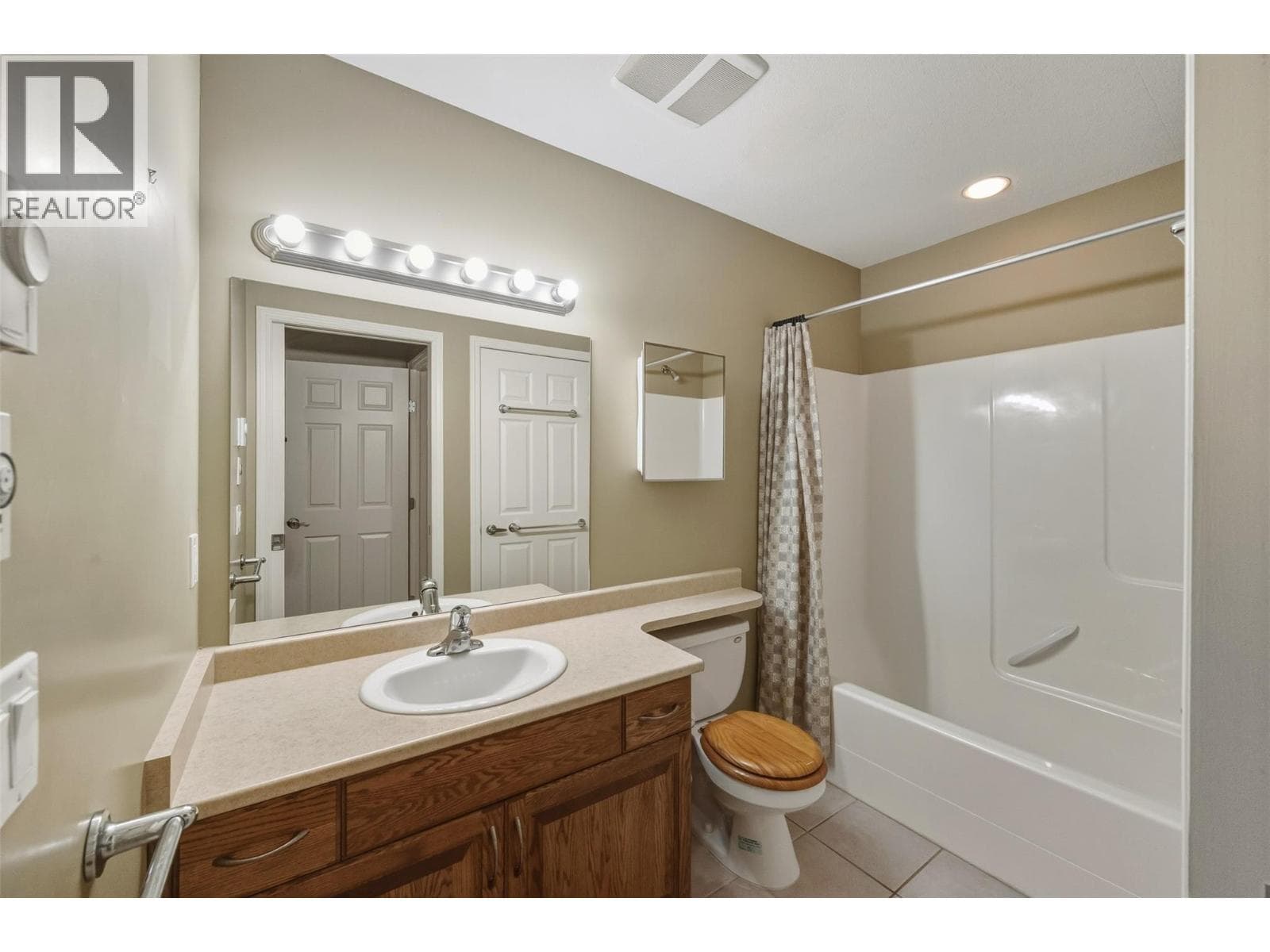 921 Spillway Road Unit# 105A in 