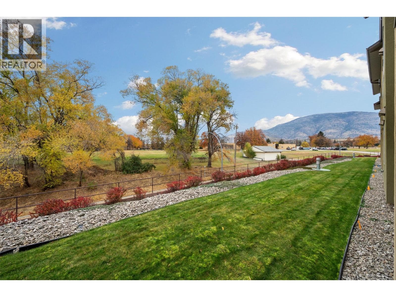 921 Spillway Road Unit# 105A, Interior REALTORS® — photo 4